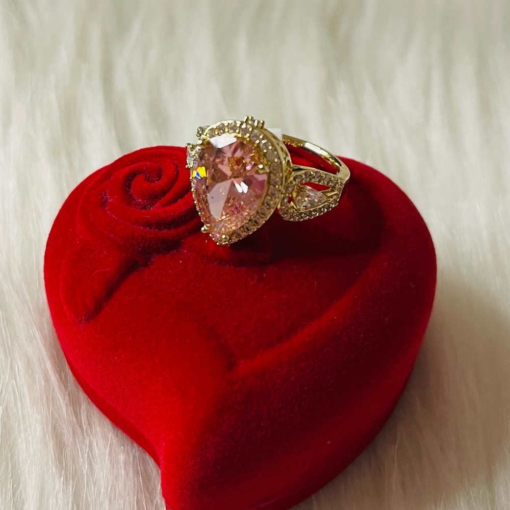 Elegant 14k Gold Laminated and Pink Teardrop Ring size 9